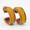 aretes madera con macrame santiago rugeles