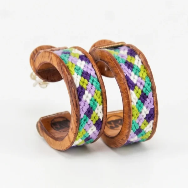 19_aretes_madera_macrame_santiago_rugeles aretes madera con macrame santiago rugeles